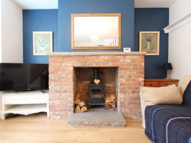 House for rent in Norton Lees, South Yorkshire