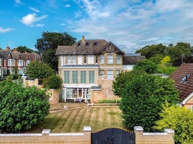 House for sale in Hampton Green, Cambridgeshire