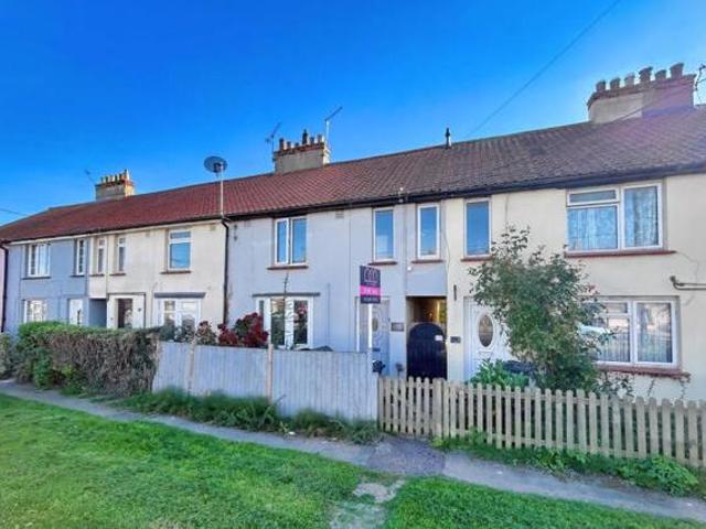 House for sale in Dale Hill, Essex