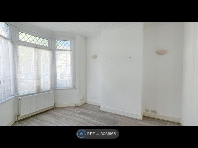 House for rent in London Borough of Newham, Greater London