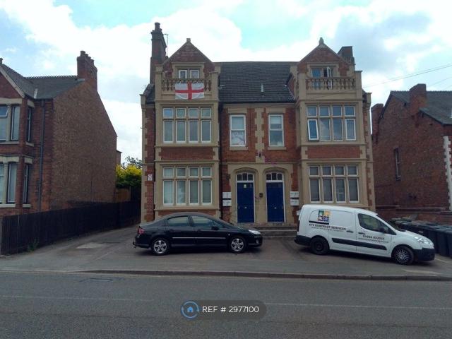 Studio for rent in Brentingby, Leicestershire