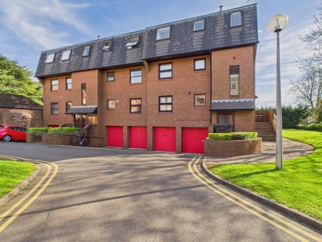 Apartment for rent in West Town, Peterborough
