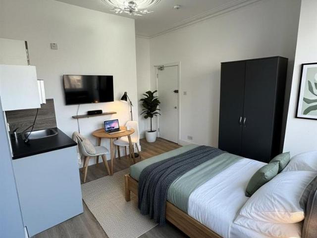 Apartment for rent in South Tottenham, Isle Of Man
