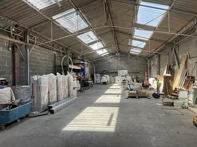 Garage vente à Crevant, Thouars