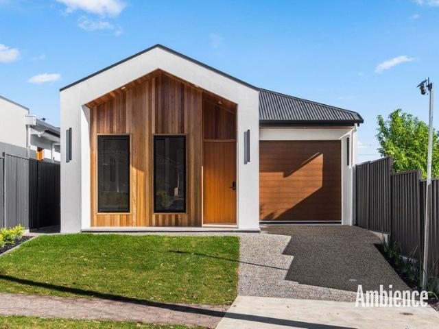 House for sale in Para Vista, Adelaide