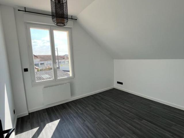 Maison location à Compiègne, Le Plessis-brion