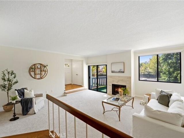 Condo for sale in Agoura Hills, California