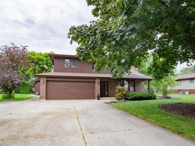House for sale in Bloomingdale, Illinois