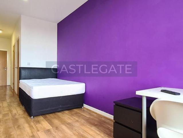 Apartment for rent in Highfields, Huddersfield
