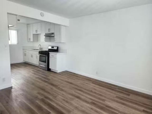 Condo for sale in North Hollywood Condo for sale in North Hollywood