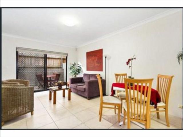 Townhouse for rent in Sydney, New South Wales
