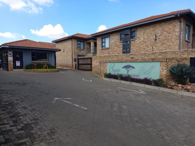 Apartment for rent in Ekurhuleni Ward 100, City of Ekurhuleni Metropolitan Municipality