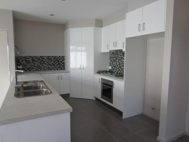 Apartment for rent in Chilwell, Geelong