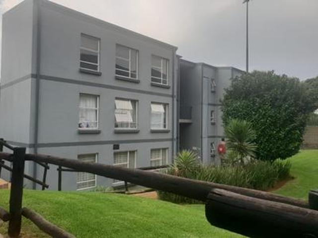 Apartment for sale in Vosloorus, Gauteng