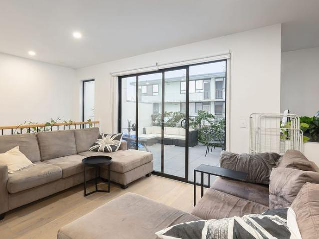 Townhouse for rent in Camerons Creek, Victoria