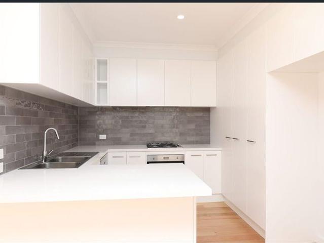 Townhouse for rent in Camerons Creek, Victoria