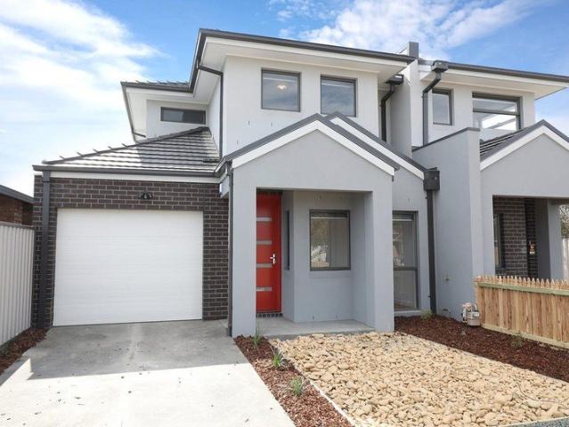 Townhouse for rent in Camerons Creek, Victoria