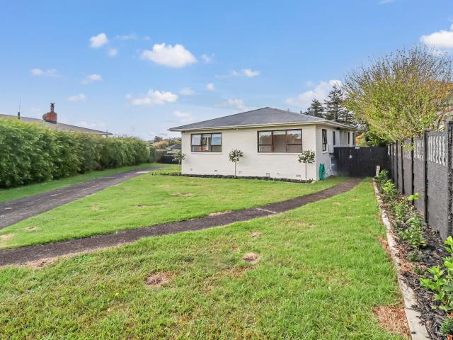 House for rent in Awhitu, Oroua County