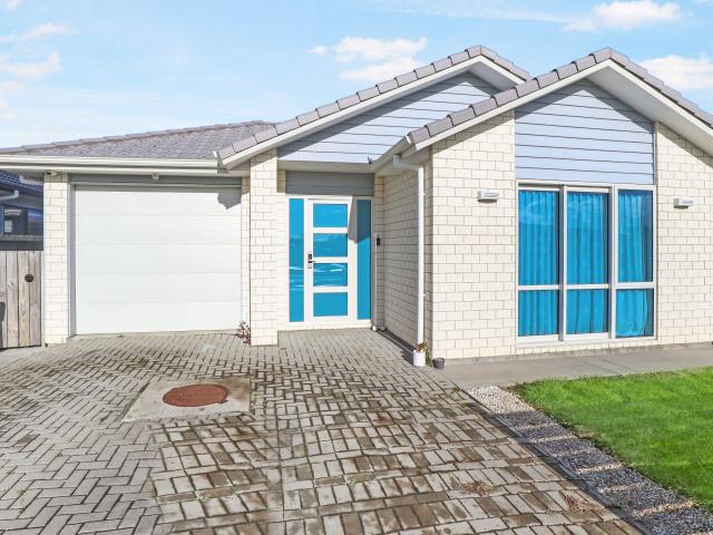 House for rent in Awhitu, Oroua County