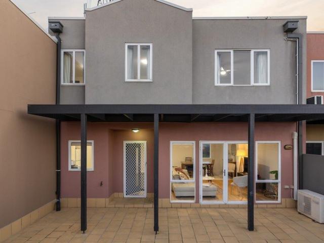 Apartment for rent in Glen Waverley, Melbourne