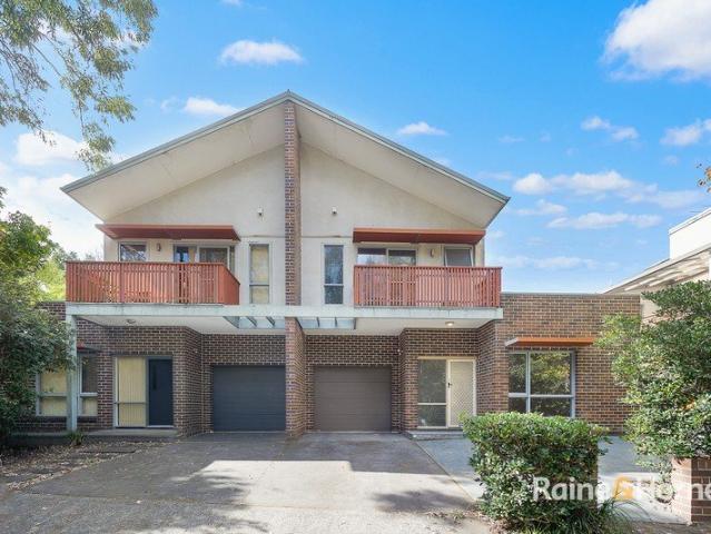 Duplex for rent in Sydney, New South Wales
