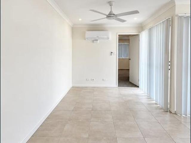 House for rent in Hillcrest, Greater Brisbane