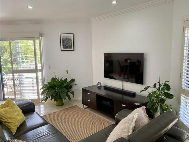 Townhouse for rent in Toombul, Queensland