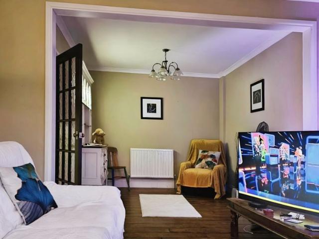 House for rent in Dursley, School House
