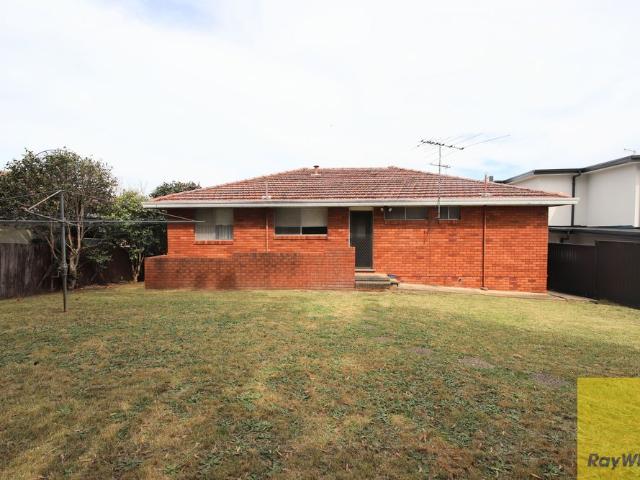 House for rent in Georges Hall, Sydney