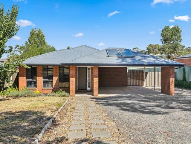 House for rent in Golden Square, Bendigo