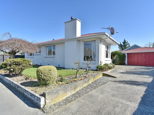 House for rent in Bryndwr, Canterbury