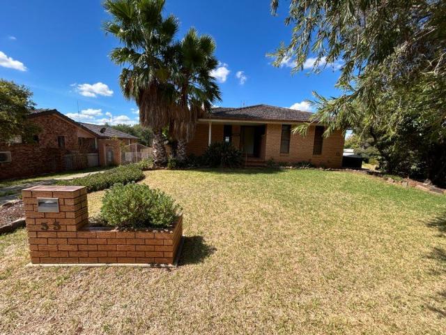 House for rent in Parkes, Parkes Shire Council