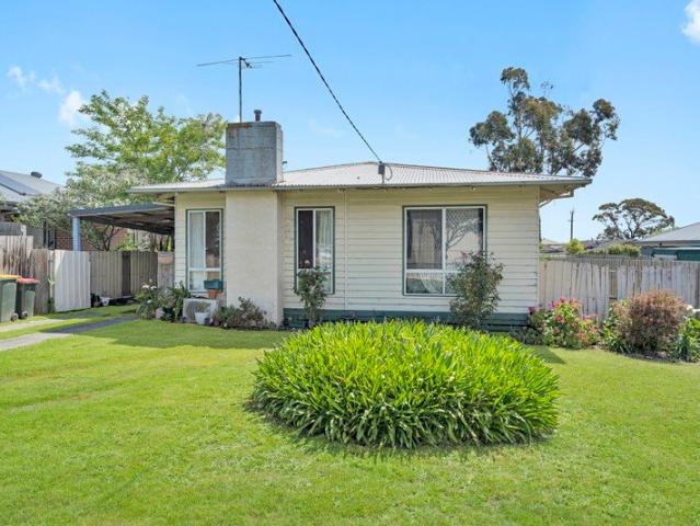 House for sale in Coalville, Victoria