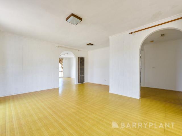 House for rent in Endeavour Hills, Melbourne