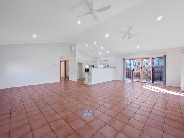 House for rent in Kirwan, Queensland