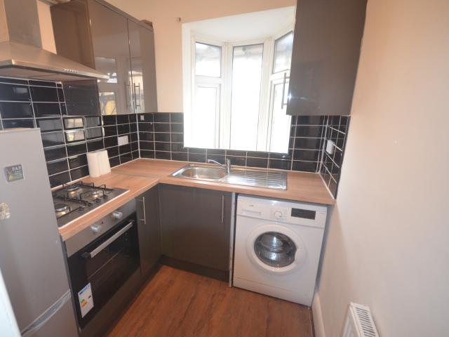 Apartment for rent in Newbury Park, Greater London