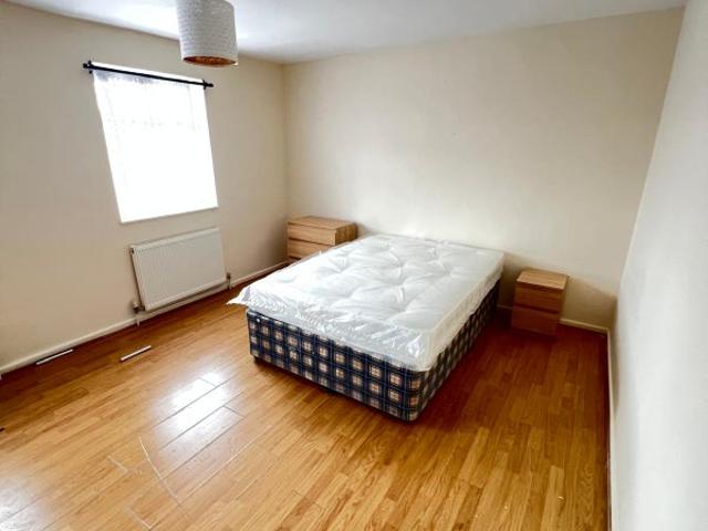 Apartment for rent in Hornsey Park, Greater London
