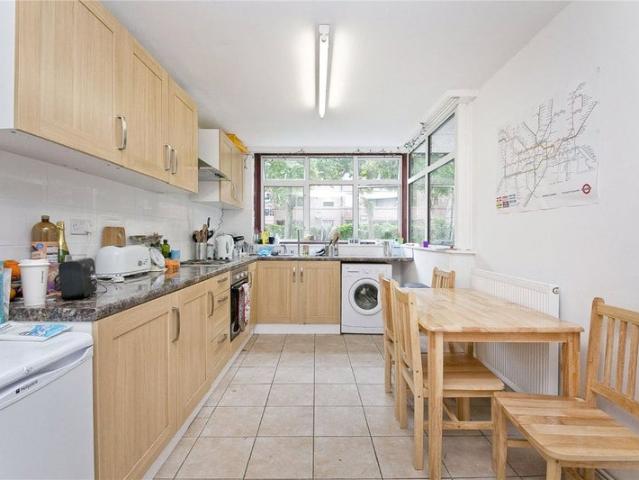 Apartment for rent in Archway, Greater London
