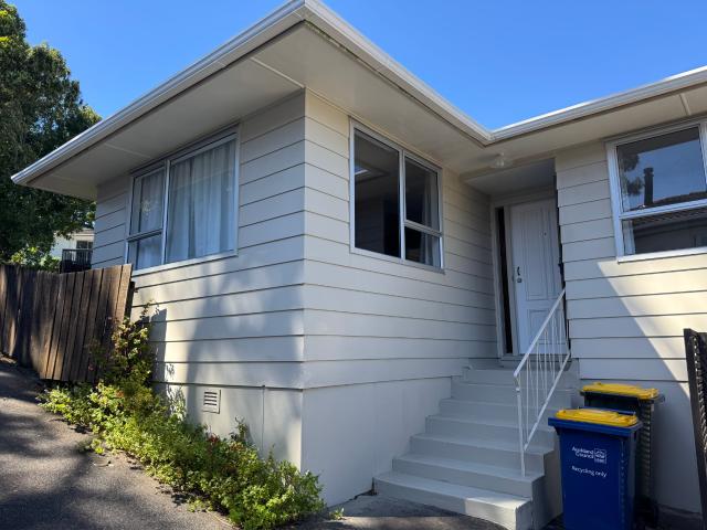 House for rent in Oratia