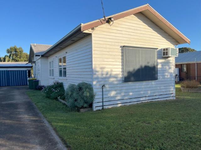 House for rent in Edenhope, Victoria