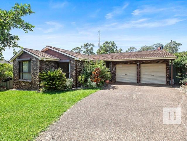 House for rent in Lake Haven, New South Wales