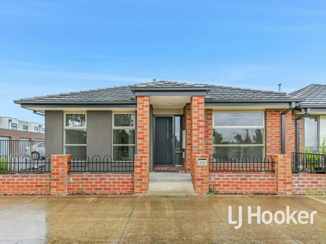 Townhouse for rent in Camerons Creek, Victoria