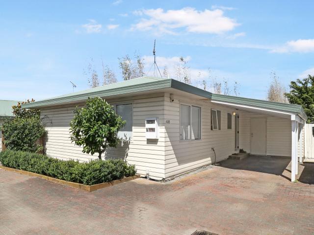 House for rent in Owhata