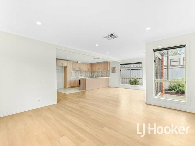 Townhouse for rent in Camerons Creek, Victoria