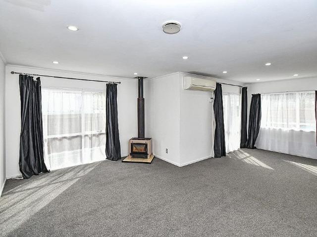 House for rent in Manurewa, Oroua County
