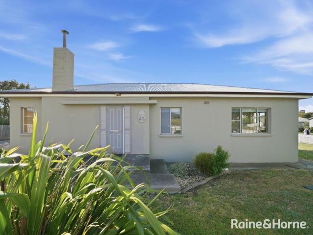 House for rent in Goodwood, Hobart