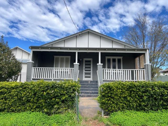 House for rent in Parkes, New South Wales