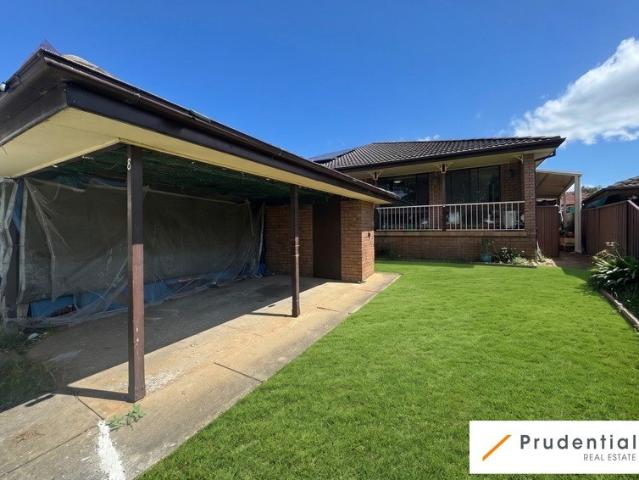 Duplex for rent in Macquarie Fields, Sydney