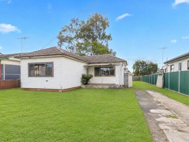 House for rent in Colyton, Sydney