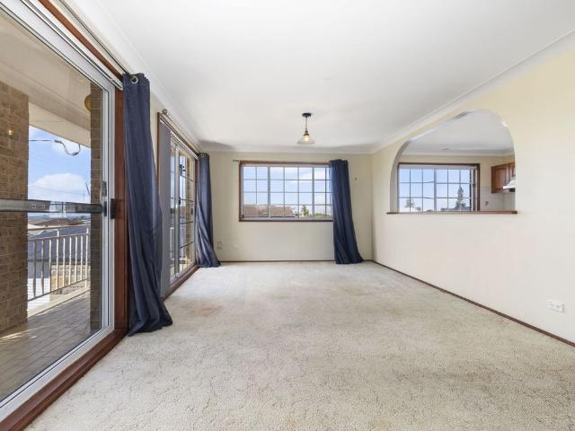 House for rent in Blue Bay, New South Wales